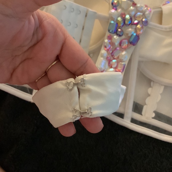 FashionNova Halter Top Bustier with stones in L - Picture 9 of 9